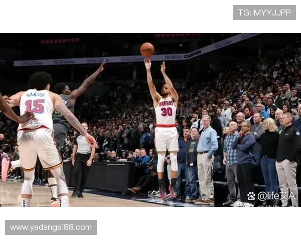 勇士与火箭激战正酣NBA视频直播精彩瞬间不容错过